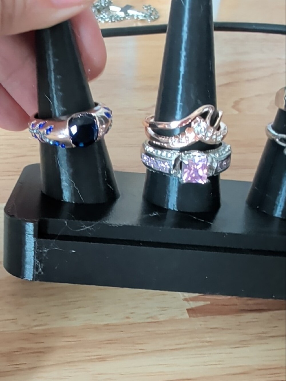 Reseller Ring Bundle 23ct Rings & Stand - Picture 3 of 12